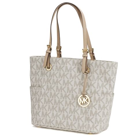 Recommended michael kors vanilla by Style 